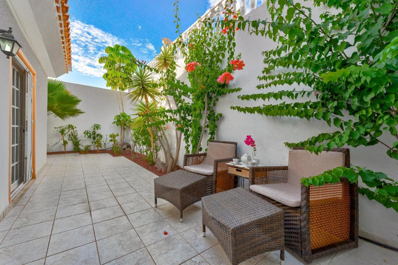 Marvelous Holiday Home - Villa La Caleta Costa Adeje  Kültér fotó
