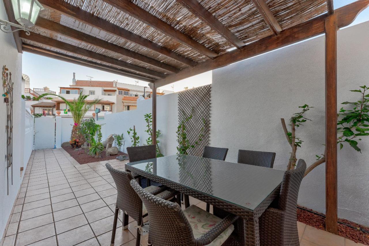 Marvelous Holiday Home - Villa La Caleta Costa Adeje  Kültér fotó